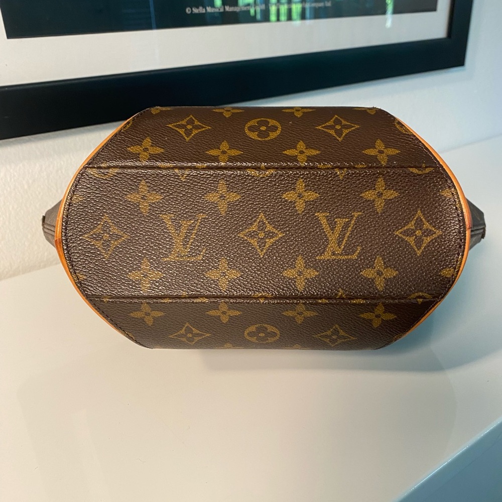 Louis Vuitton Vintage Ellipse PM - Picture 5 of 10